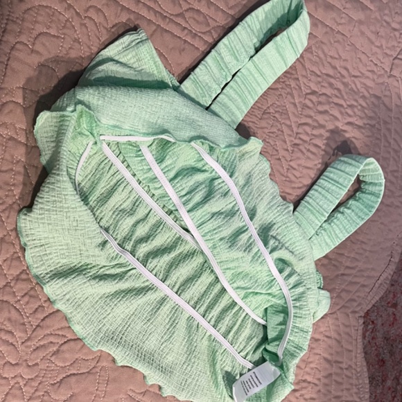 Super cute Francesca’s top,Size Y-14 - Picture 13 of 13